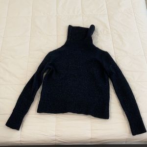 Banana republic turtleneck